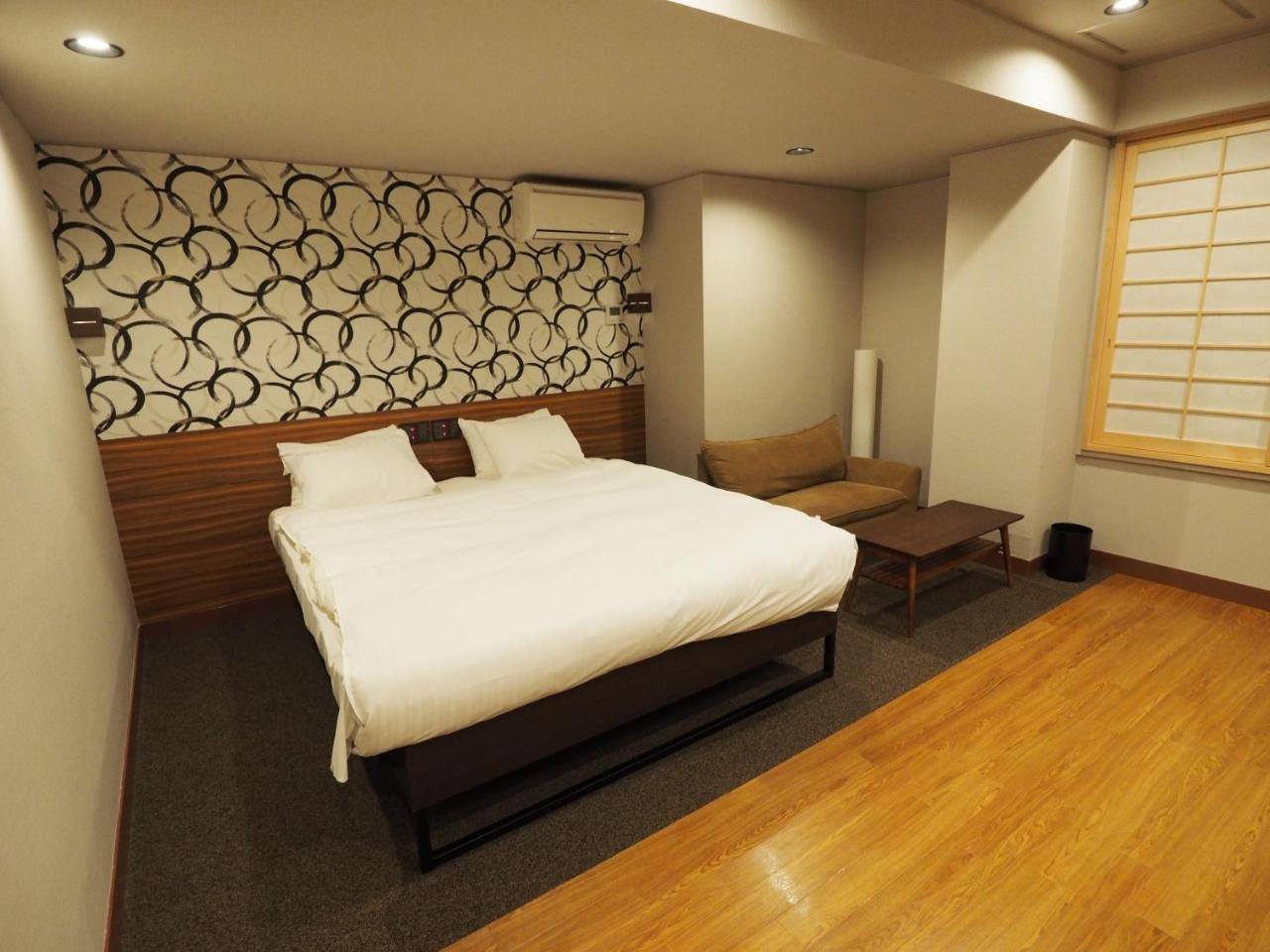 Hotel Be-Zen Shimanouchi Осака Экстерьер фото
